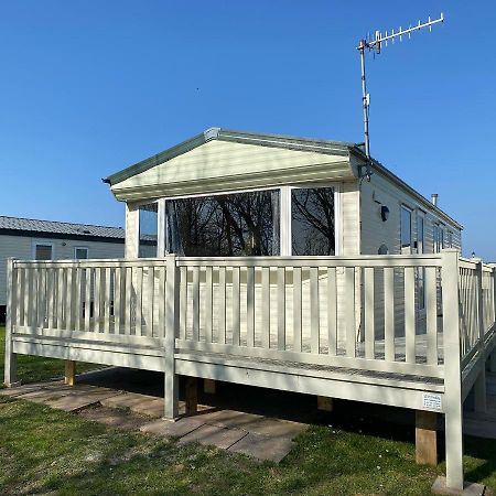 Violeta Turnberry Caravan 外观 照片
