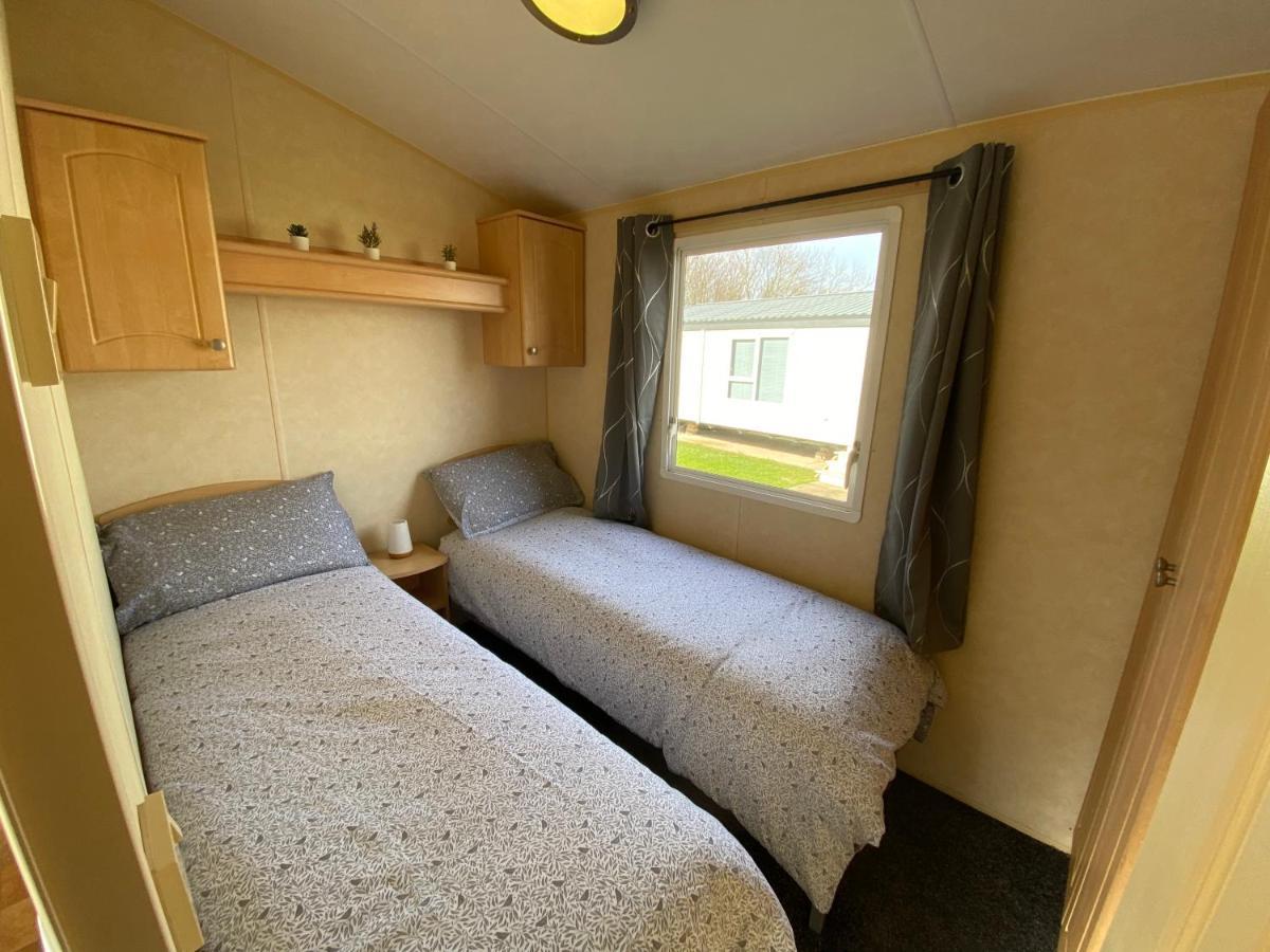 Violeta Turnberry Caravan 外观 照片